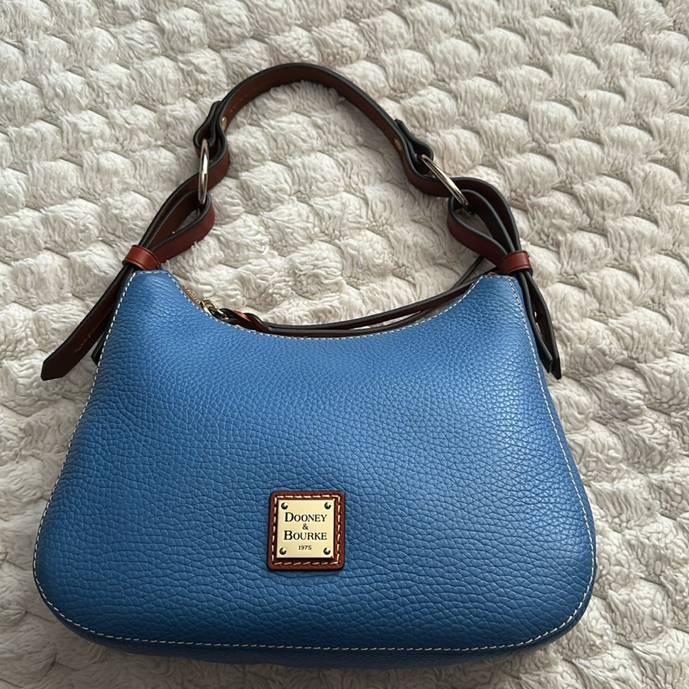Dooney & Bourke handbag